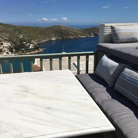 Kalderimi Big Blue Cyclades Syros Βάρη